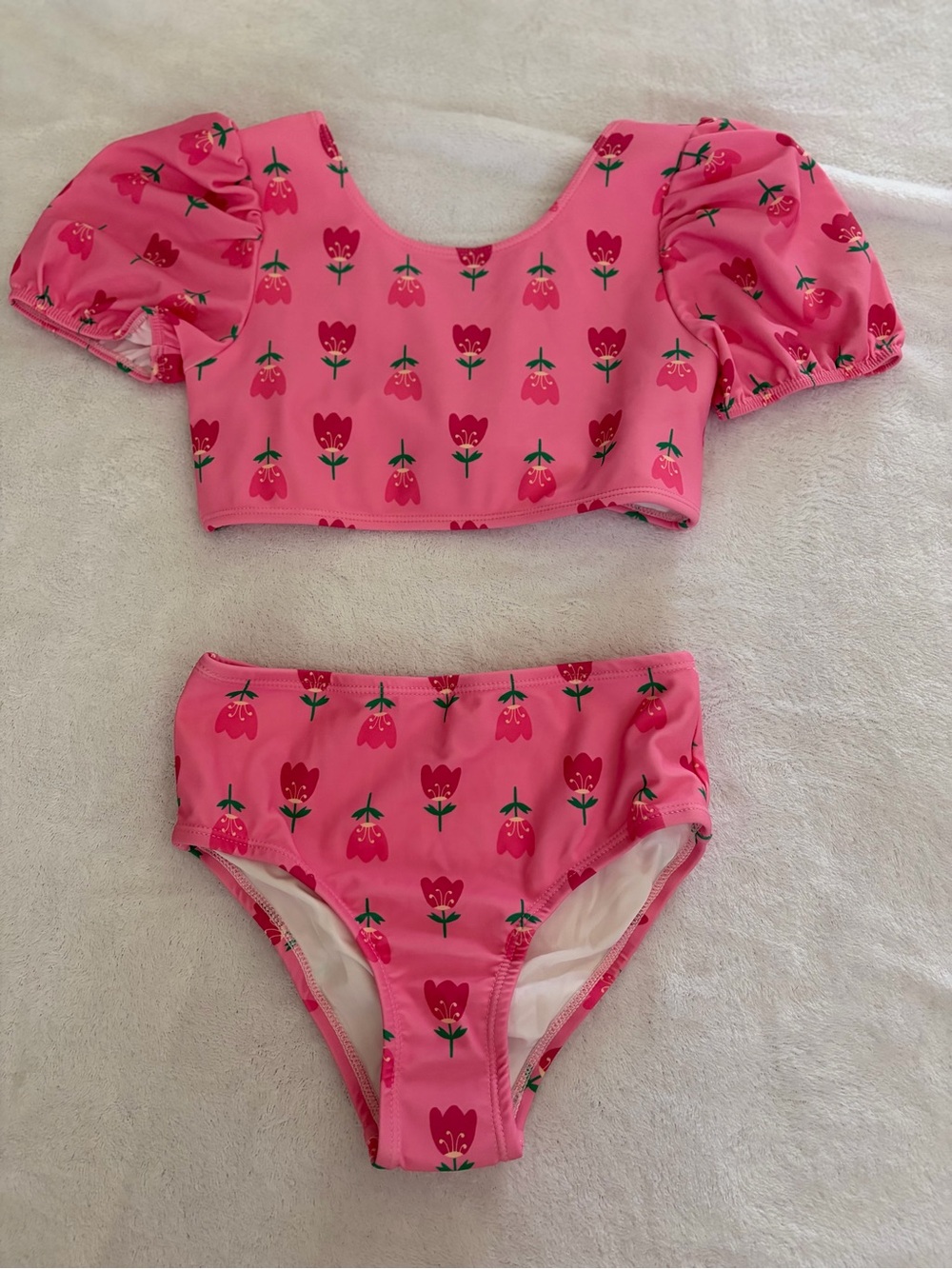 Shop The Mint Girls Pink Floral Puff Sleeve Bikini Size 10/12